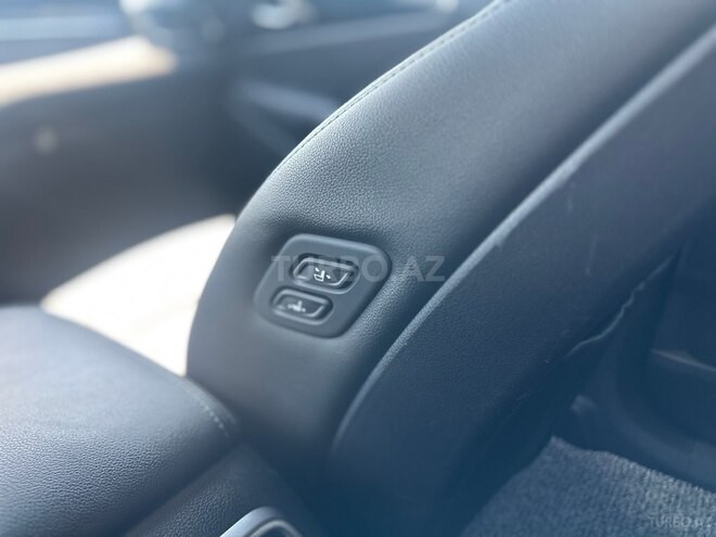 Kia Sorento-16