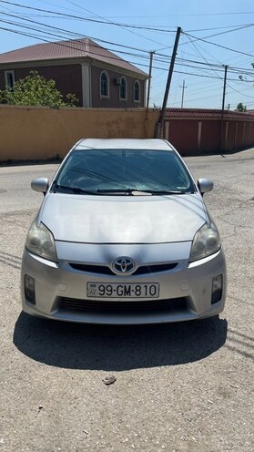 Toyota Prius-1