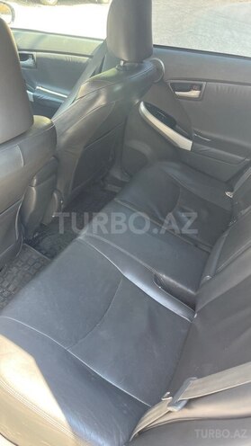 Toyota Prius-7