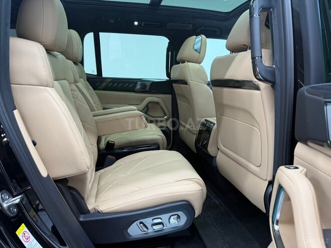 BYD Leopard 8-12
