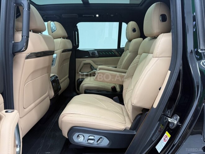 BYD Leopard 8-13