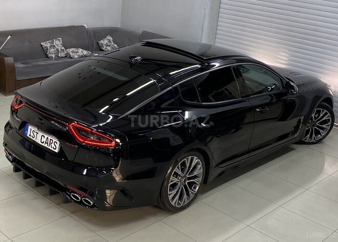 Kia Stinger-14