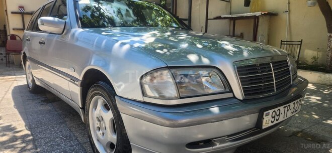 Mercedes C 180-2
