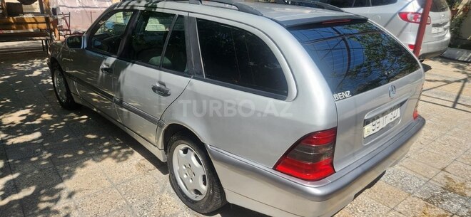 Mercedes C 180-9