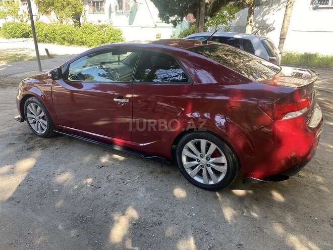 Kia Cerato-5