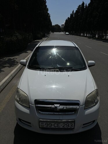 Chevrolet Aveo-2