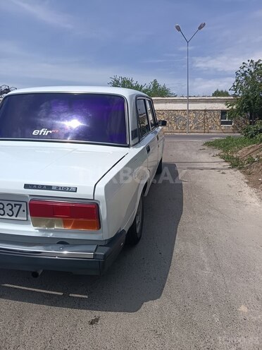 LADA (VAZ) 2107-4
