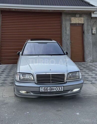 Mercedes C 200-2