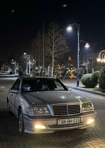 Mercedes C 200-3