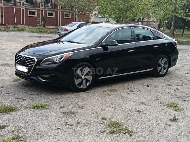 Hyundai Sonata-3