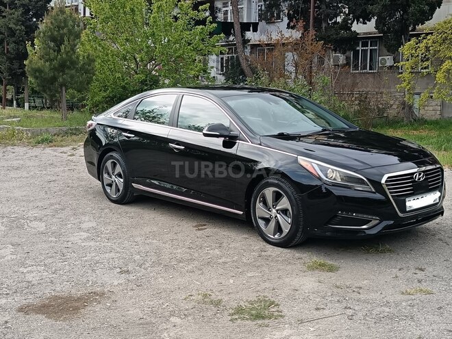 Hyundai Sonata-5