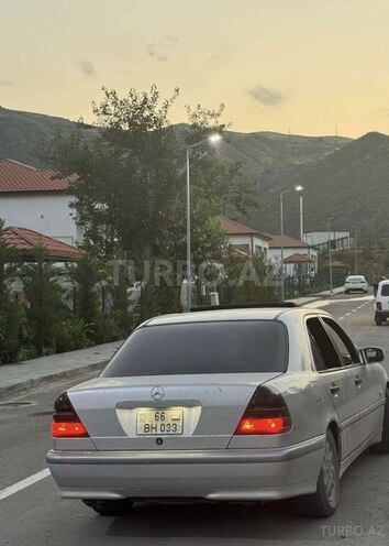 Mercedes C 200-5