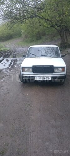 LADA (VAZ) 2107-1