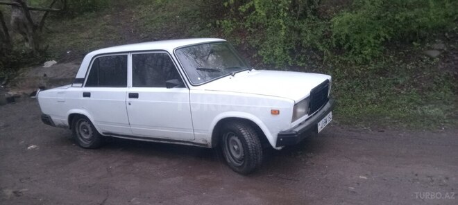 LADA (VAZ) 2107-5