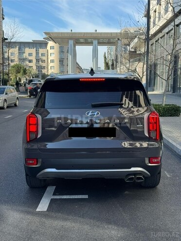 Hyundai Palisade-2