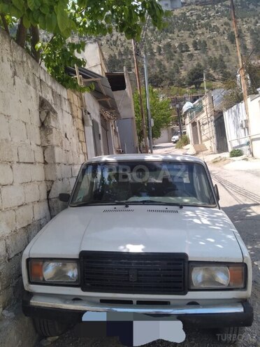 LADA (VAZ) 2107-1