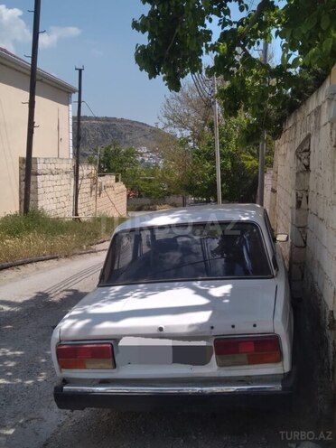 LADA (VAZ) 2107-2