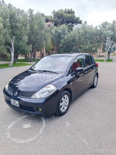 Nissan Tiida-2