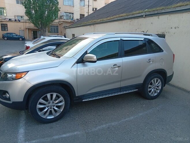 Kia Sorento-2