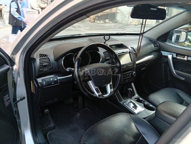 Kia Sorento-6