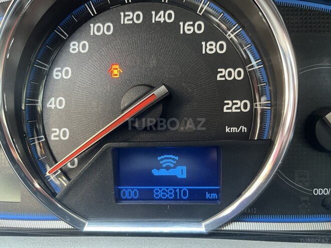 Toyota RAV4-14