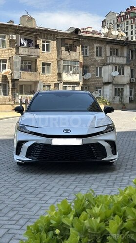 Toyota Camry-1