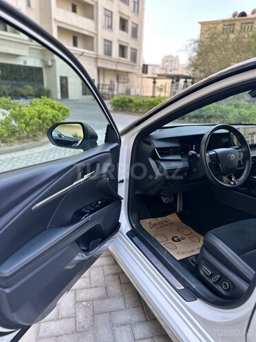 Toyota Camry-9