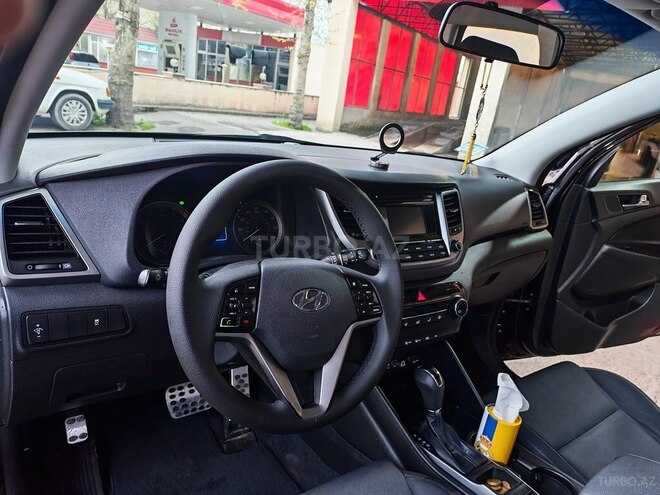 Hyundai Tucson-14
