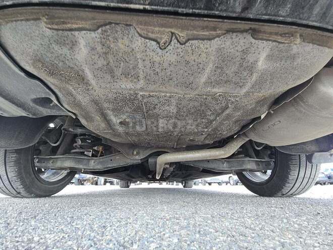 Hyundai Sonata-14
