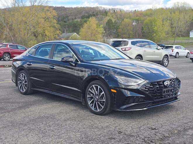 Hyundai Sonata-4