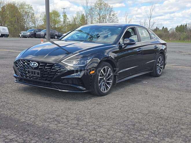 Hyundai Sonata-1