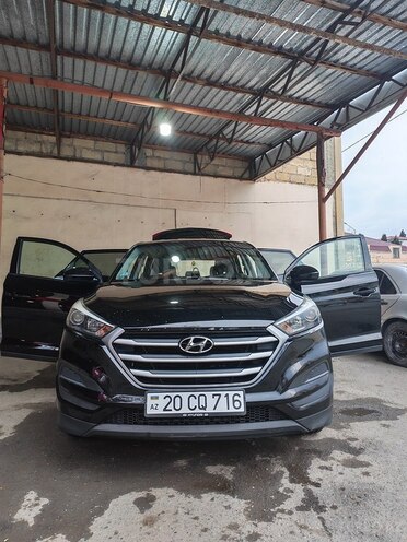 Hyundai Tucson-1