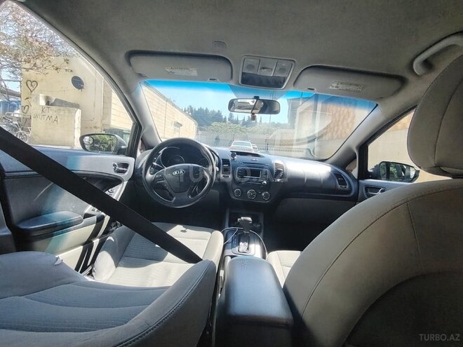Kia Cerato-3