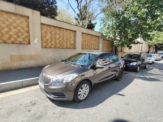 Kia Cerato-6