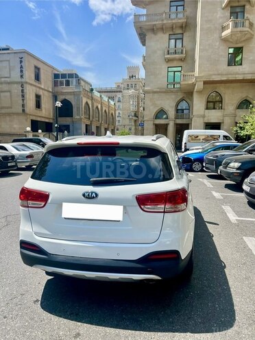 Kia Sorento-5