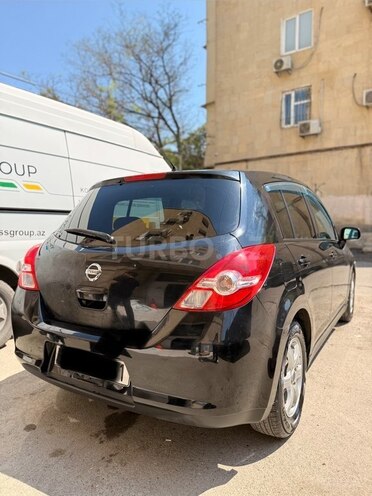 Nissan Tiida-3
