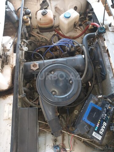 LADA (VAZ) 2107-2
