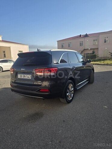 Kia Sorento-15