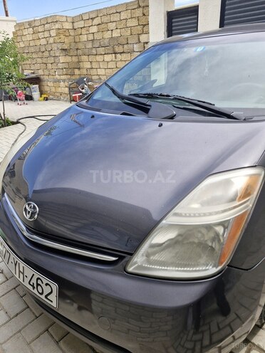 Toyota Prius-1