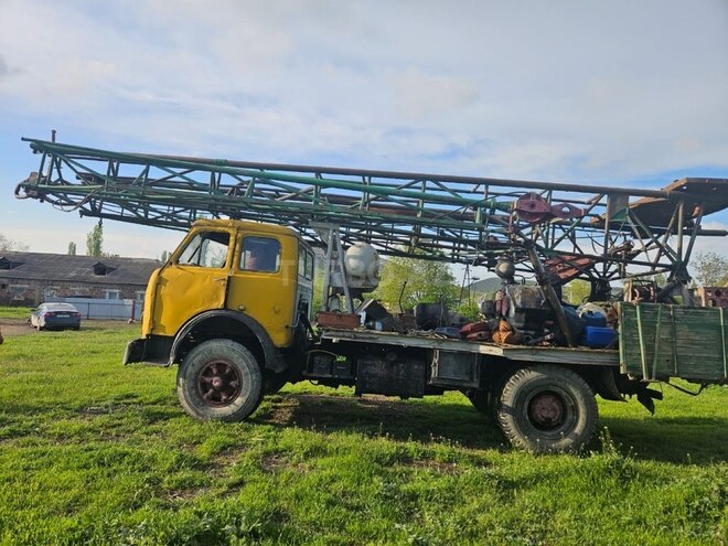 MAZ 5549-4