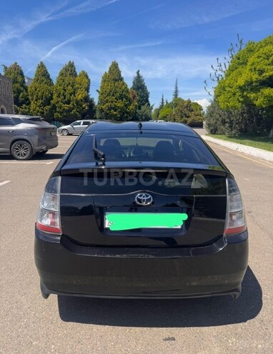 Toyota Prius-11