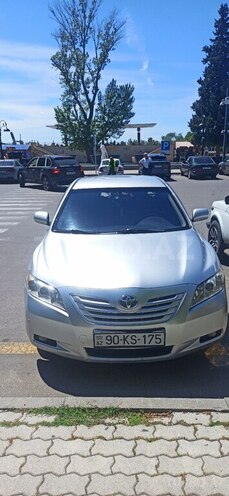Toyota Camry-1