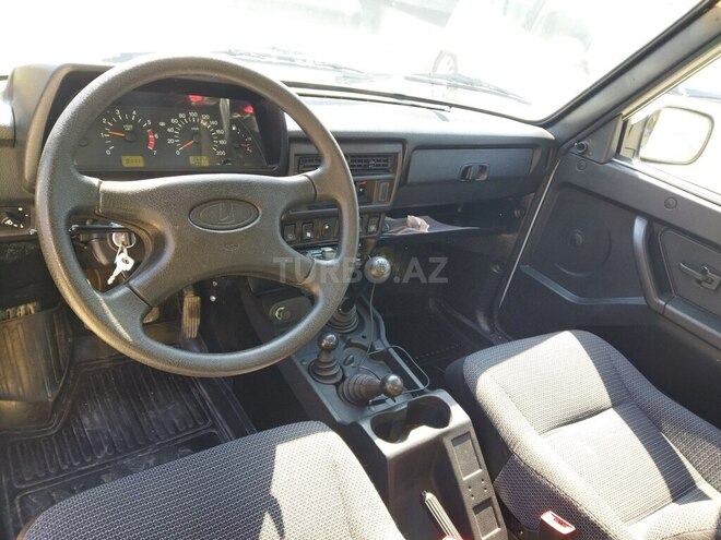 LADA (VAZ) Niva-5