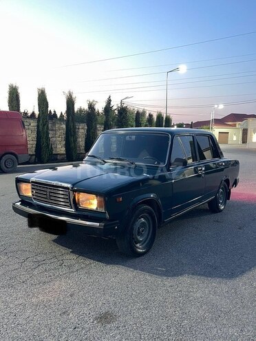 LADA (VAZ) 2107-1