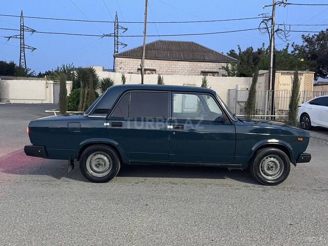 LADA (VAZ) 2107-8