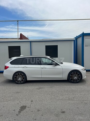 BMW 325-4