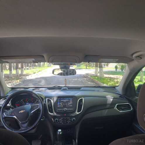 Chevrolet Equinox-7