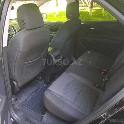 Chevrolet Equinox-8