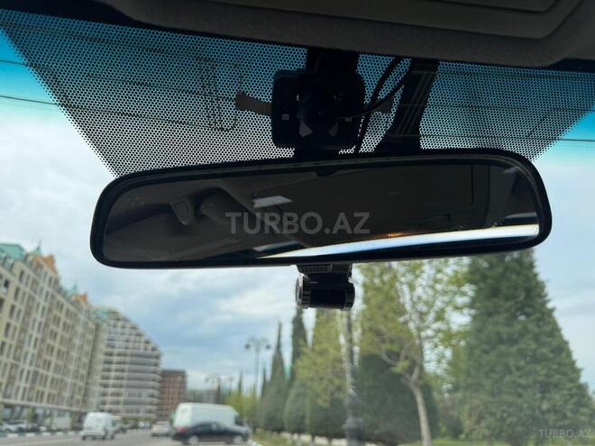 Toyota Camry-9