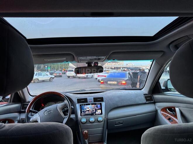 Toyota Camry-10
